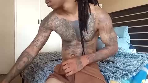 Snapshot of bad_dawgg chatting on 12.05.24 rastafaria online show from 12.05.24