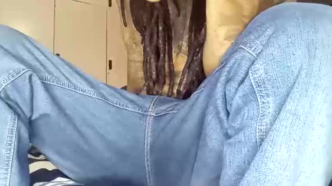 Snapshot of bad_dawgg chatting on 03.03.25 rastafaria online show from 03.03.25