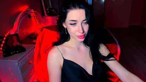 Snapshot of bad_desire chatting on 01.28.25 Miss Desire...do you remember online show from 01.28.25