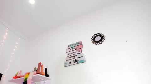 Victoria online show from 11.11.25