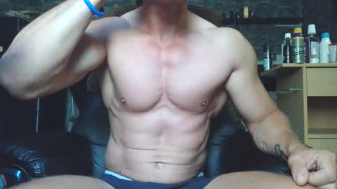 Snapshot of badboy951337 chatting on 05.19.26 Badboy95 online show from 05.19.26