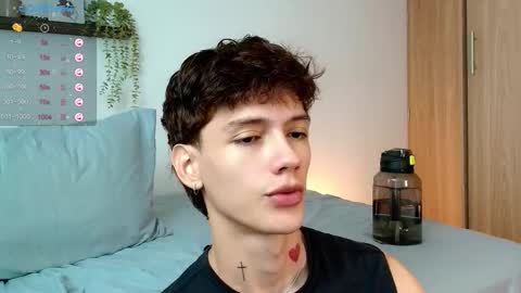 Snapshot of badboy_one chatting on 11.18.25 jhojan online show from 11.18.25