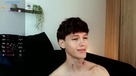 Snapshot of badboy_one chatting on 11.24.25 jhojan online show from 11.24.25