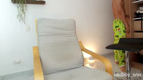 Snapshot of badboy_one chatting on 01.11.26 jhojan online show from 01.11.26