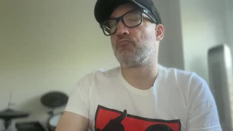 Snapshot of badboymusician chatting on 06.03.26 RockHardDrummer online show from 06.03.26