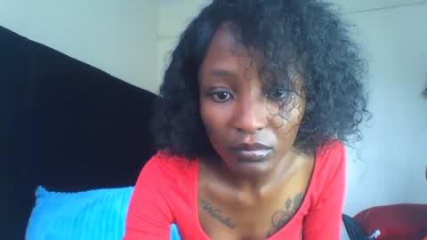 baddie_bunnie online show from 11.23.25