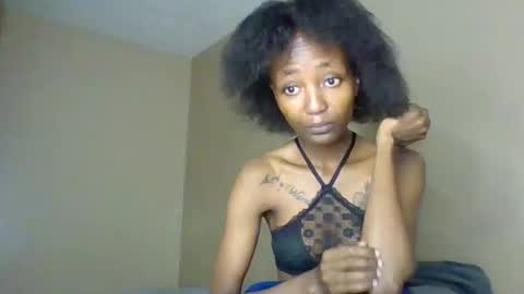 baddie_bunnie online show from 12.15.25