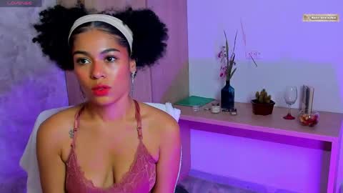BADDIE DELAYLA online show from 05.01.26