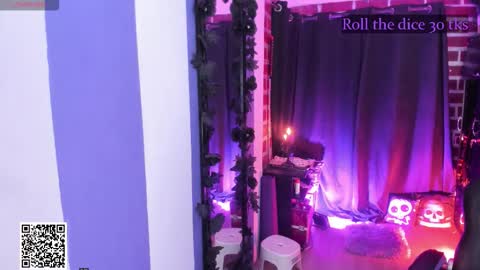 Snapshot of badkatyuska chatting on 12.01.25 Please help me to reach 100 thumbs up online show from 12.01.25