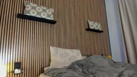 Name online show from 11.18.25