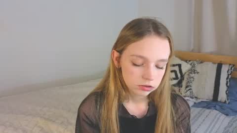 Kate online show from 06.25.26