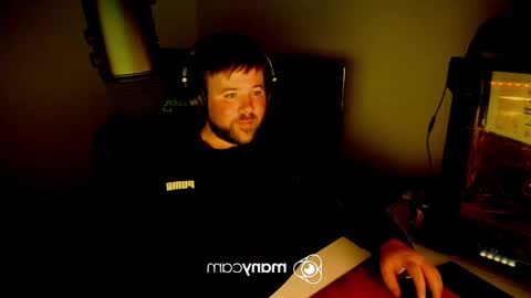 Snapshot of baftez chatting on 03.01.25 Baffels online show from 03.01.25