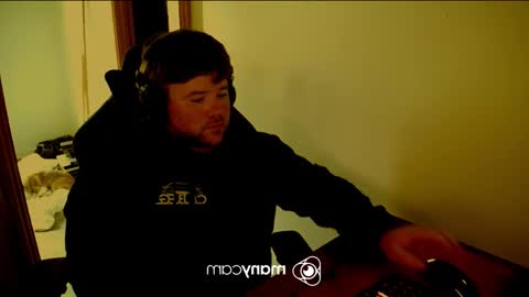 Snapshot of baftez chatting on 02.08.26 Baffels online show from 02.08.26