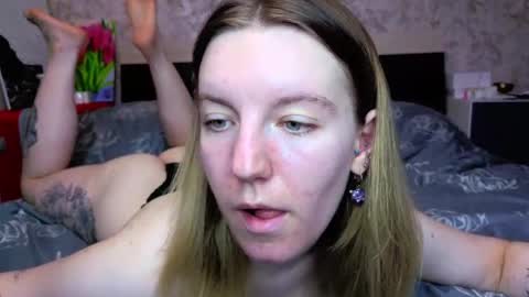 holly online show from 04.05.26