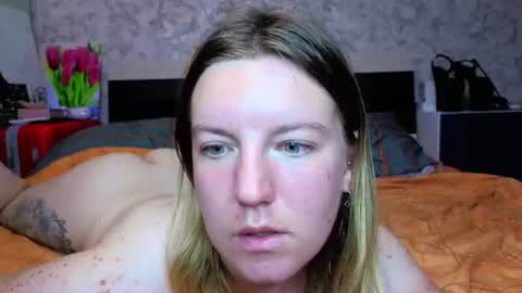 holly online show from 07.08.26