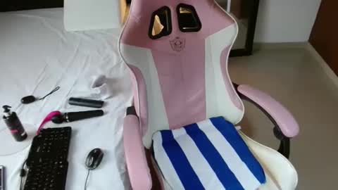 Snapshot of bailarina_atrevida chatting on 04.16.26 sandra online show from 04.16.26