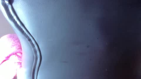 IM BAILEY online show from 10.13.25