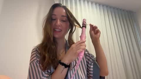 Snapshot of baileyrosee chatting on 03.22.26 baileyrosee online show from 03.22.26