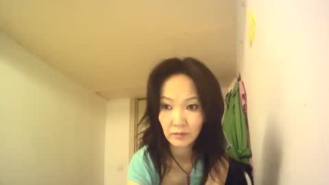 Snapshot of bailliy chatting on 03.01.25 bailliy online show from 03.01.25