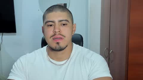 Andres -  online show from 11.25.25