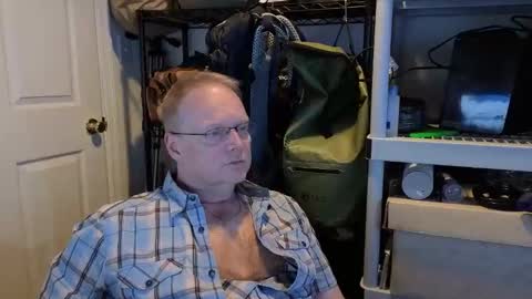 Snapshot of baltomoron69 chatting on 04.18.26 baltomoron69 online show from 04.18.26