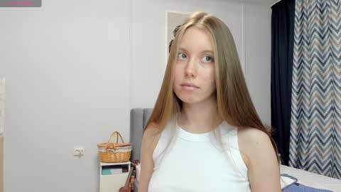 Snapshot of bam_bi chatting on 12.13.24 Kira online show from 12.13.24