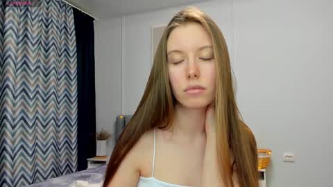 Snapshot of bam_bi chatting on 01.21.25 Kira online show from 01.21.25