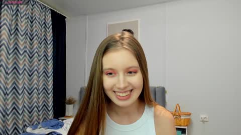 Snapshot of bam_bi chatting on 01.25.25 Kira online show from 01.25.25