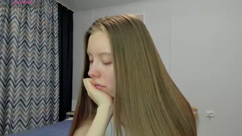 Snapshot of bam_bi chatting on 02.27.25 Kira online show from 02.27.25