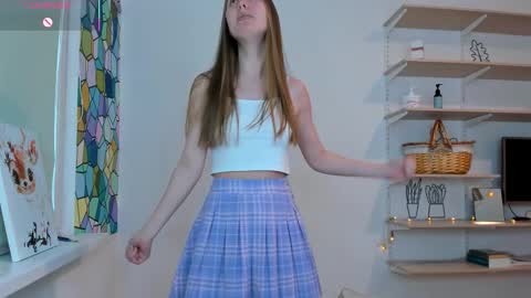 Snapshot of bam_bi chatting on 09.26.25 Kira online show from 09.26.25