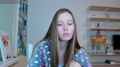 Snapshot of bam_bi chatting on 09.28.25 Kira online show from 09.28.25