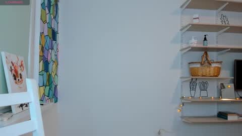 Snapshot of bam_bi chatting on 10.05.25 Kira online show from 10.05.25