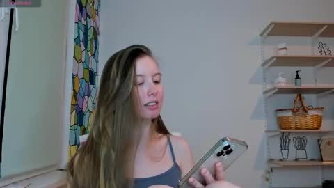 Snapshot of bam_bi chatting on 10.23.25 Kira online show from 10.23.25