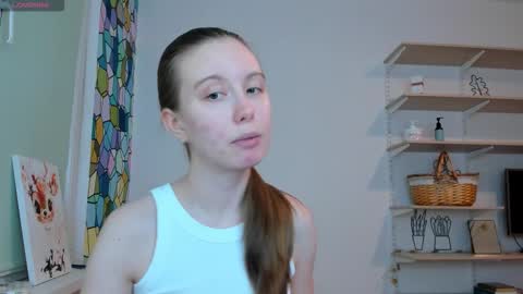 Snapshot of bam_bi chatting on 10.28.25 Kira online show from 10.28.25