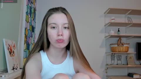 Snapshot of bam_bi chatting on 10.29.25 Kira online show from 10.29.25