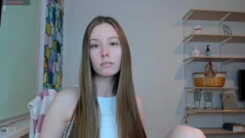 Snapshot of bam_bi chatting on 11.02.25 Kira online show from 11.02.25