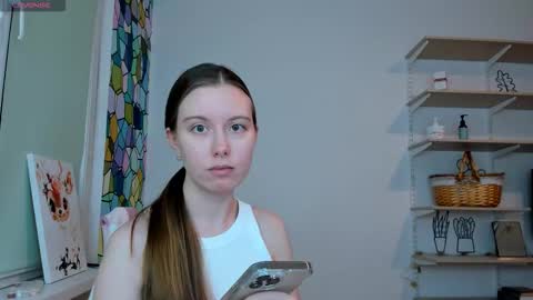 Snapshot of bam_bi chatting on 11.06.25 Kira online show from 11.06.25