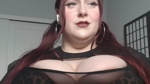 Snapshot of bambixxlynn chatting on 06.25.26 bambixxlynn online show from 06.25.26