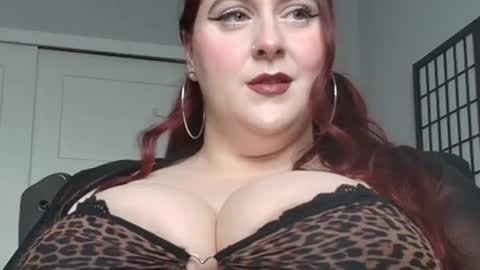 Snapshot of bambixxlynn chatting on 07.11.26 bambixxlynn online show from 07.11.26
