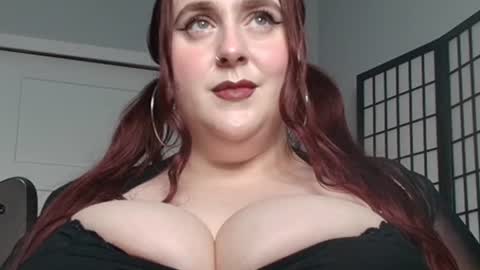 Snapshot of bambixxlynn chatting on 07.13.26 bambixxlynn online show from 07.13.26