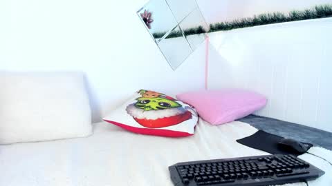 Esteban  online show from 12.07.24