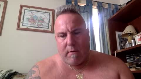 Snapshot of banana5289 chatting on 06.17.26 banana5289 online show from 06.17.26