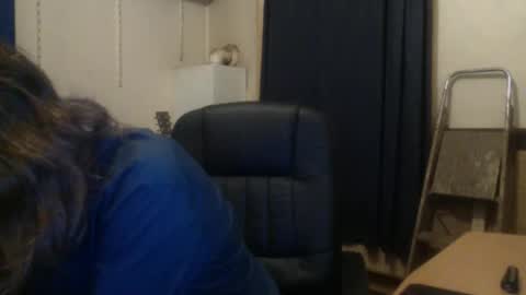 Snapshot of bangintoleather chatting on 11.16.25 bangintoleather online show from 11.16.25