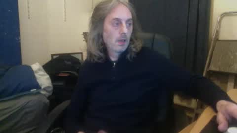 Snapshot of bangintoleather chatting on 11.20.25 bangintoleather online show from 11.20.25