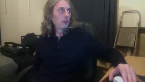 Snapshot of bangintoleather chatting on 11.28.25 bangintoleather online show from 11.28.25