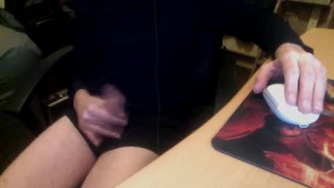 Snapshot of bangintoleather chatting on 12.17.25 bangintoleather online show from 12.17.25