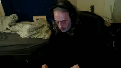 bangintoleather online show from 04.17.26