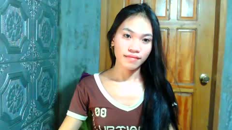 Snapshot of baninay810654 chatting on 06.28.26 baninay810654 online show from 06.28.26