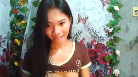 Snapshot of baninay810654 chatting on 07.18.26 baninay810654 online show from 07.18.26