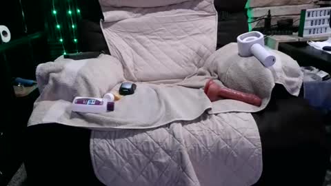 BANJOEY online show from 12.15.24